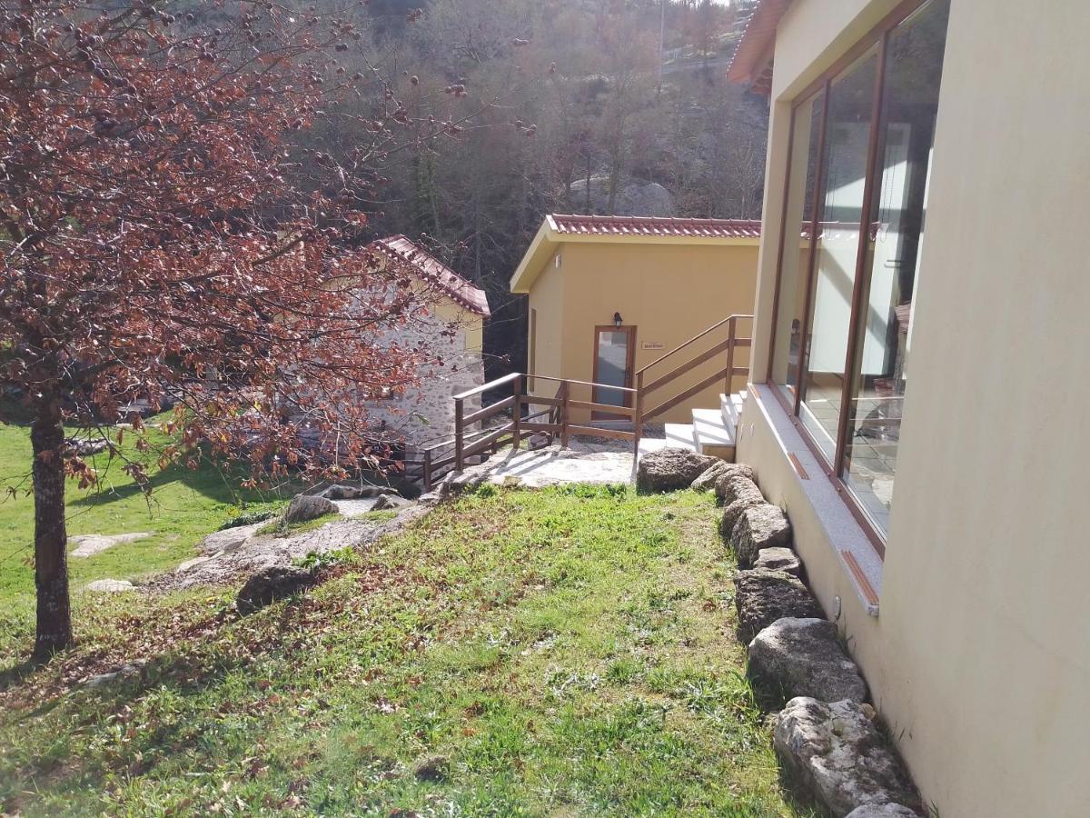 Q.Ta Moinhos Da Ponte Hotell Tábua Eksteriør bilde